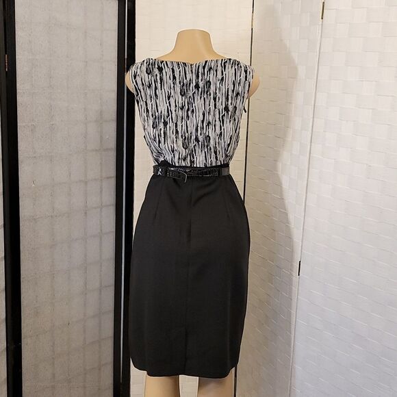 BRAND NEW DRESSBARN INVIBLE ZIPPER CLOSURE SHEATH DRESS - Picture 4 of 12